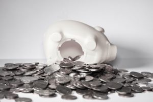 Kredyt – warto znać kryteria i oferty banków.